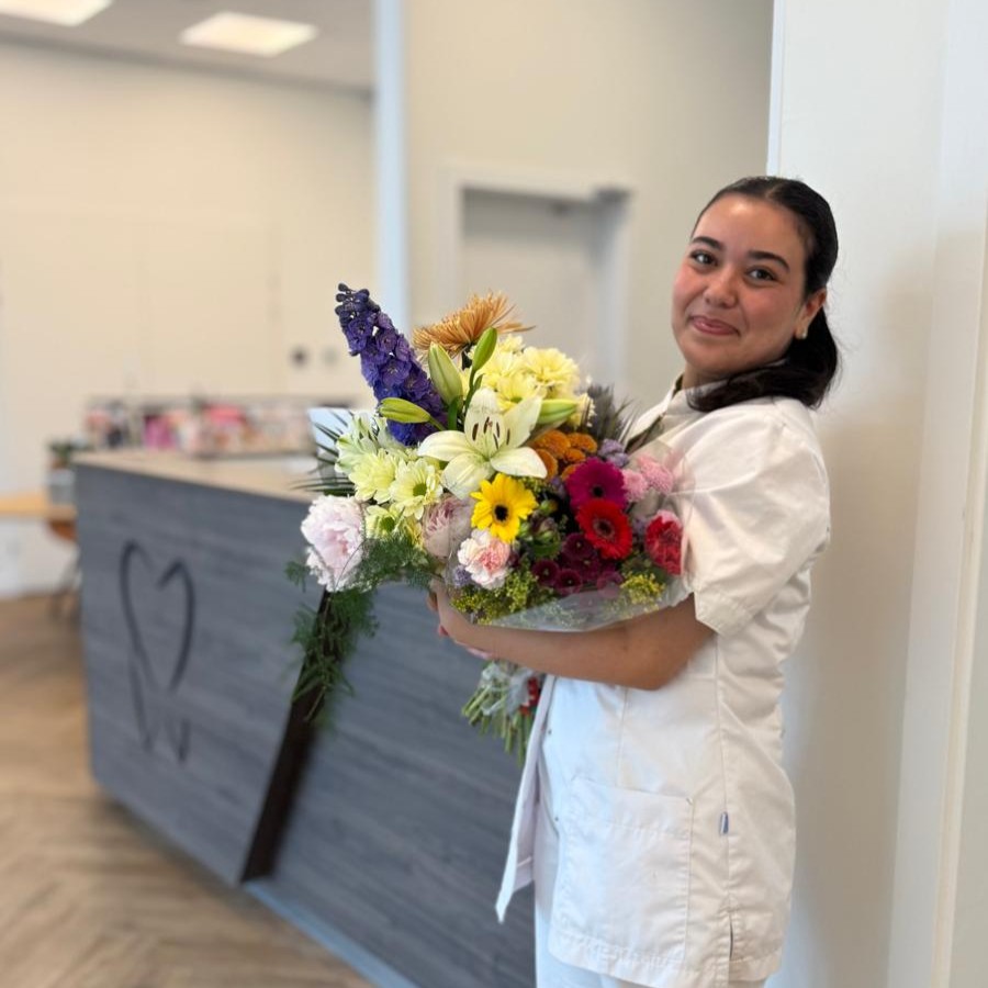 Fatimas stage bij De Delftse Tandartspraktijk-delft